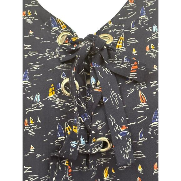 The Limited blue sailboat tunic, large, classic, nautical, seaside, Americana - Picture 4 of 7